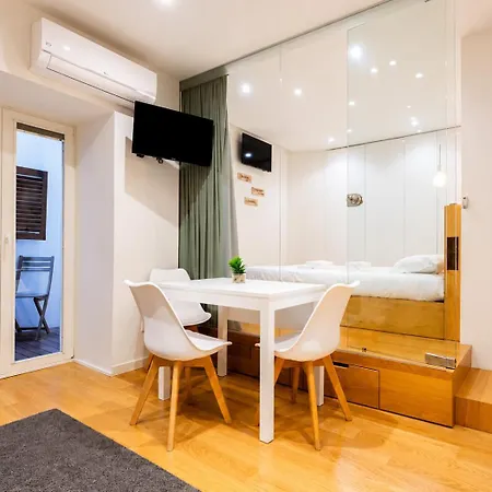Cozy Apartment In The Center Of Porto-2