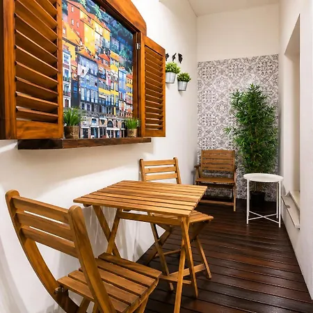 Cozy Apartment In The Center Of Porto-3