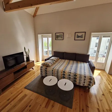 Amazing Penthouse Apartment In Historic Porto-2