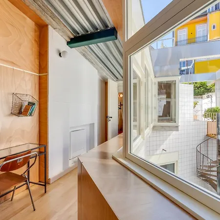 Uma Biscuit Factory Apartments Porto-3