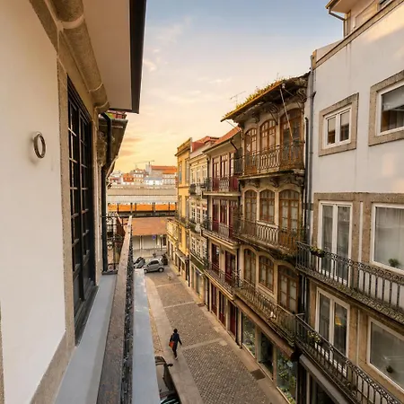 MyStay Porto São Bento-2