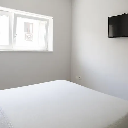 Opo Downtown - Cozy Apartment @Oporto City Center-3