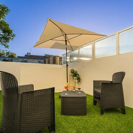 Guestready - Peaceful Home With A Private Backyard-3