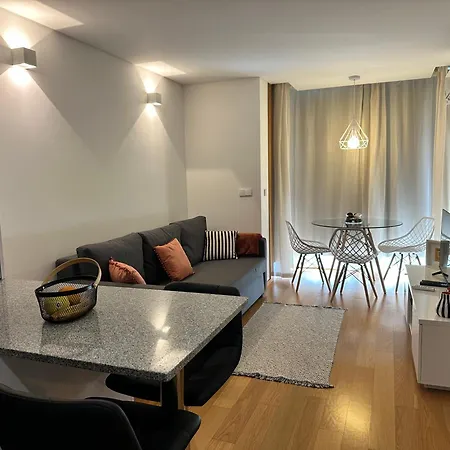 Oporto Yellow Apartments-2