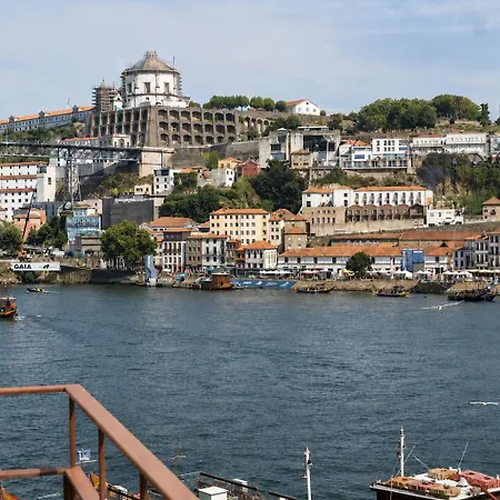 Oporto Home - River Front-2