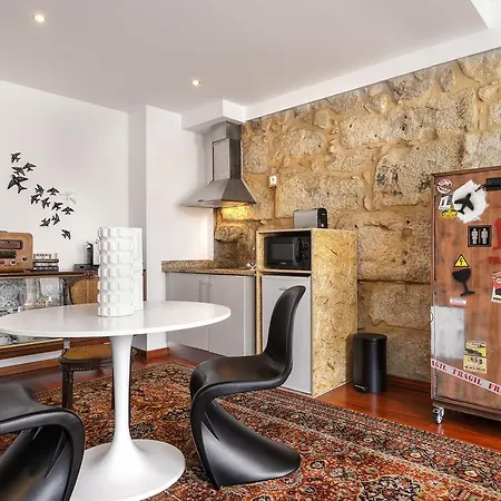 Oporto Chic & Cozy Studio Apartments-2