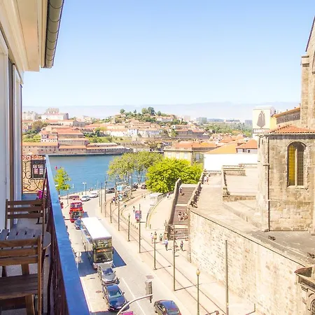 Liiiving in Porto | Ribeira Boutique Apartment-2