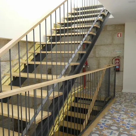 Oporto Wall Apartments-2