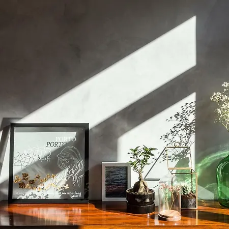 Gold & Grey Loft Almada-3