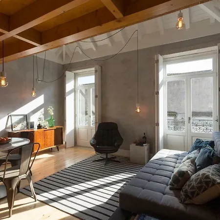 Gold & Grey Loft Almada-3