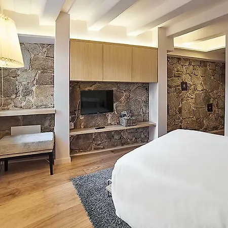 Family-Friendly Apartment In Porto By Lisbeyond-2
