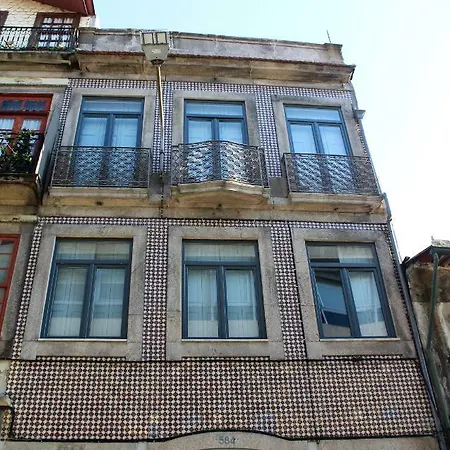 Bonjardim Flats - T1 Com Varanda-3