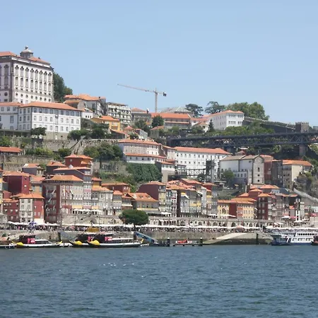 Cozy Flat Porto Downtown With Balcony By Timeless Vacations-2