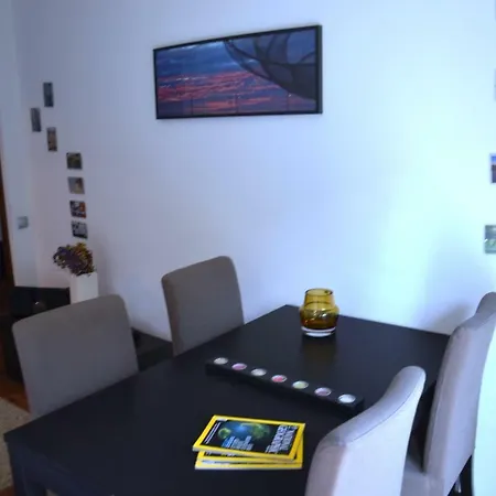 Path Dukes Apartment-3