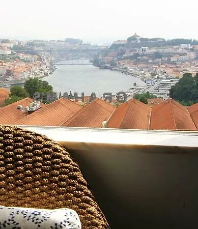 Historical Porto/Gaia Apartment-3