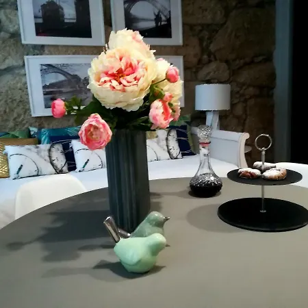 The Gallery Studios II-2