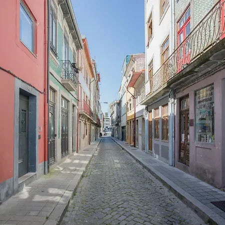 Liiiving In Porto - Cozy & Chic Downtown-3