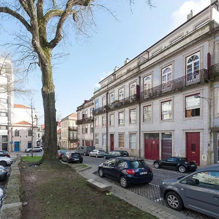 Lovelystay - The Porto Getaway W/ Free Parking-2