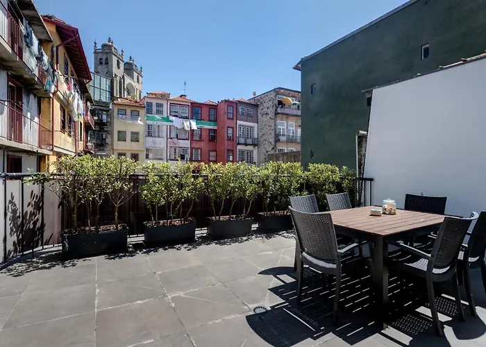 Mouzinho 244 - Porto Houses & Suites