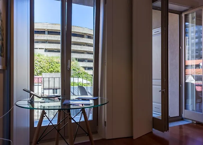 Apartamento Oporto Near Trindade