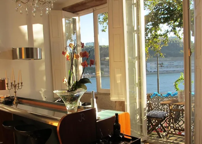 Porto Douro River Guest House