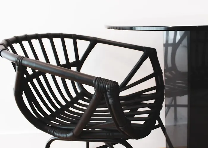 Oporto Garden'S Home