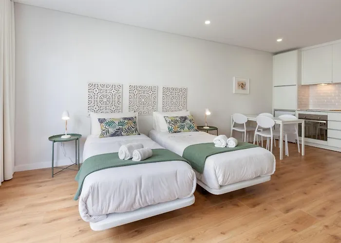 Oporto Palace Apartments