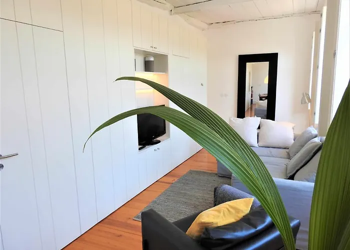 Apartamento White Lotus Luxury 2Br With Ac Downtown Oporto