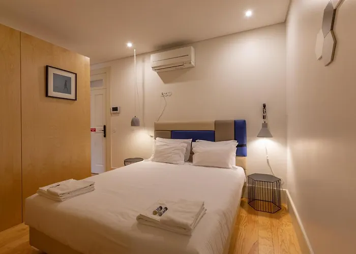 Orm - Almada Balcony Apartment OOporto
