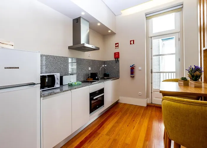 Apartamento Mouzinho 129 - Medronheiro & Oliveira OOporto