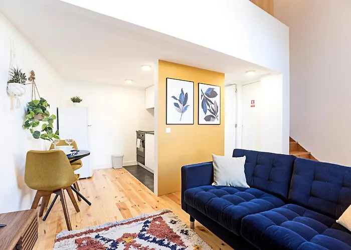 Vila Burgães by LovelyStay Porto