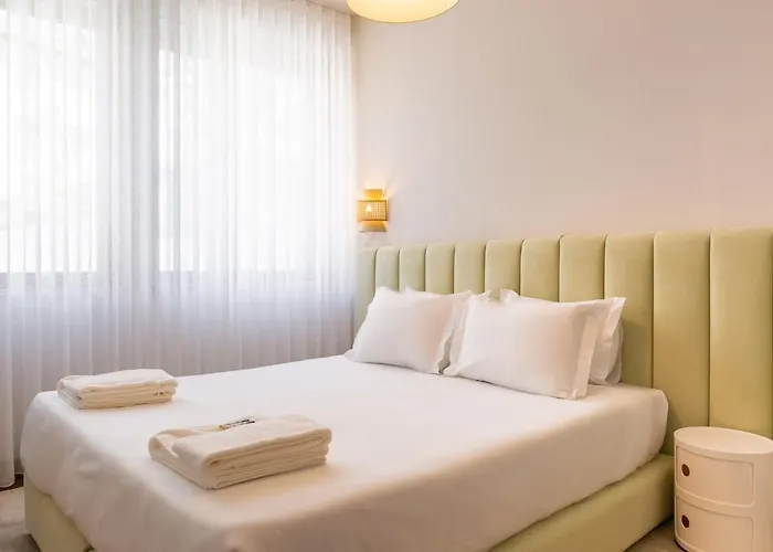 ORM- Flores Apartment OOporto