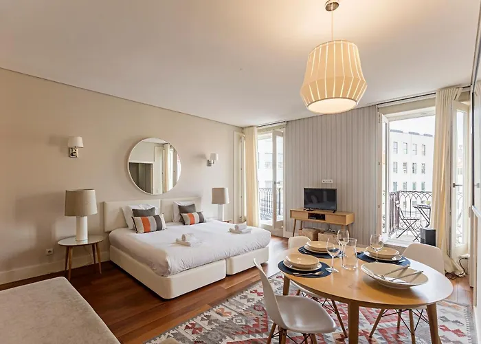 Palácio das Cardosas Studio by LovelyStay OOporto
