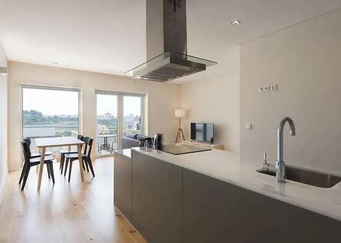Bmyguest - Sao Vitor Balcony Apartment OOporto