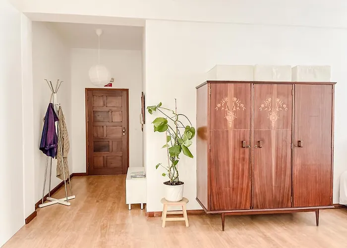 Central Loft With Free Parking OOporto