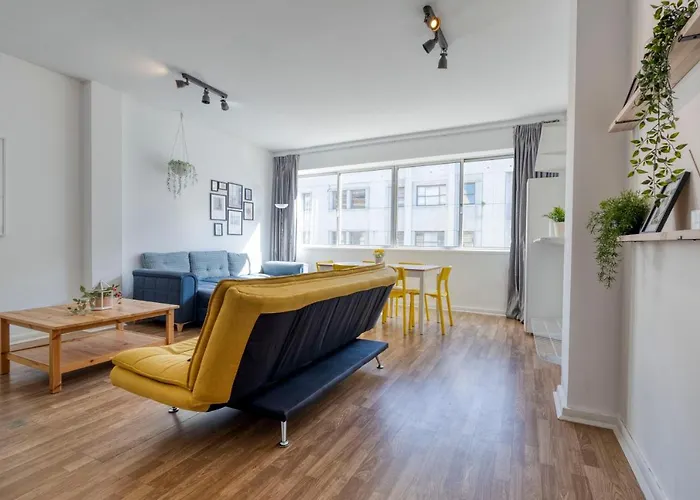Travel & Live Bolhao Apartments OOporto