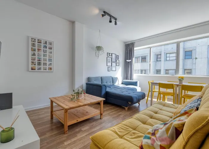 Travel & Live Bolhao Apartments OOporto