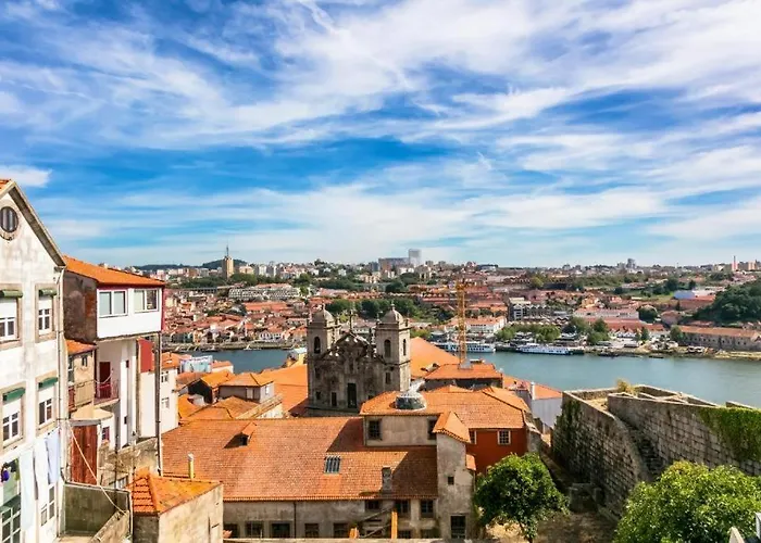 Oporto River View 2 Bed