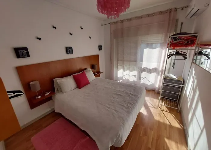 Downtown Sunny Apartment OOporto