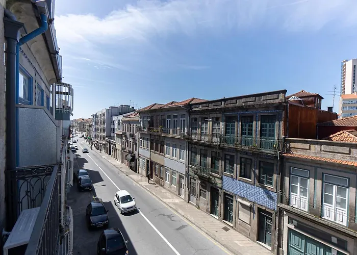 Lovely Bonfim OOporto