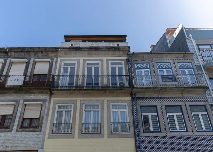 Lovely Bonfim OOporto