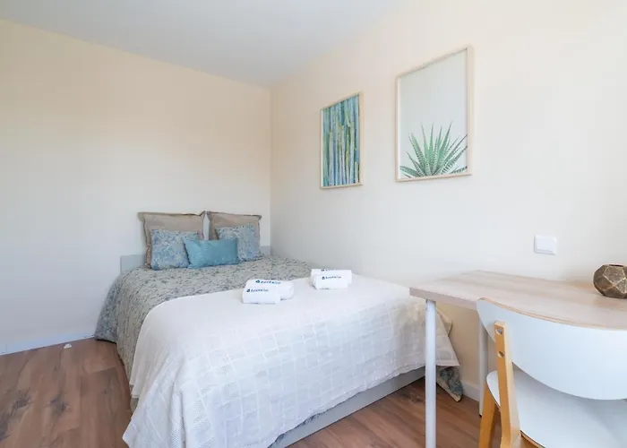 Apartamento Host Wise - Fantastic Contemporary Flat W Balcony OOporto