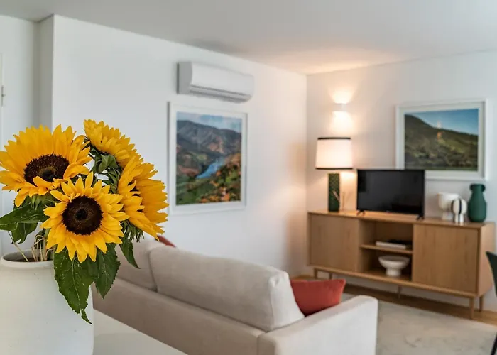 Apartamento Bonfim Living - Great Location, Al Fresco Dining And Free Private Parking OOporto