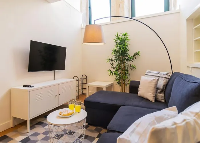 Delightful Duplex By Lovelystay OOporto