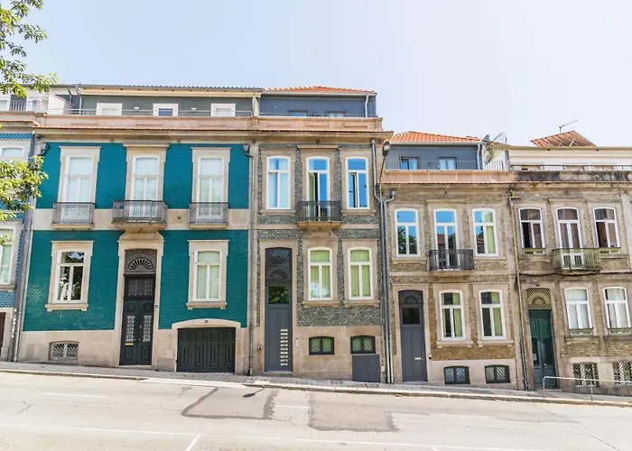Terrace Pool Apartment Oporto By Lovelystay