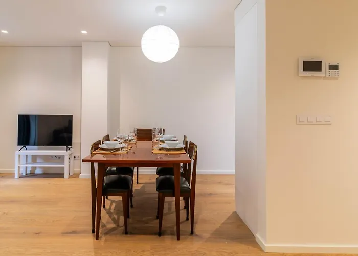 Fantastic Cedofeita Apartment By Unique Hosts OOporto
