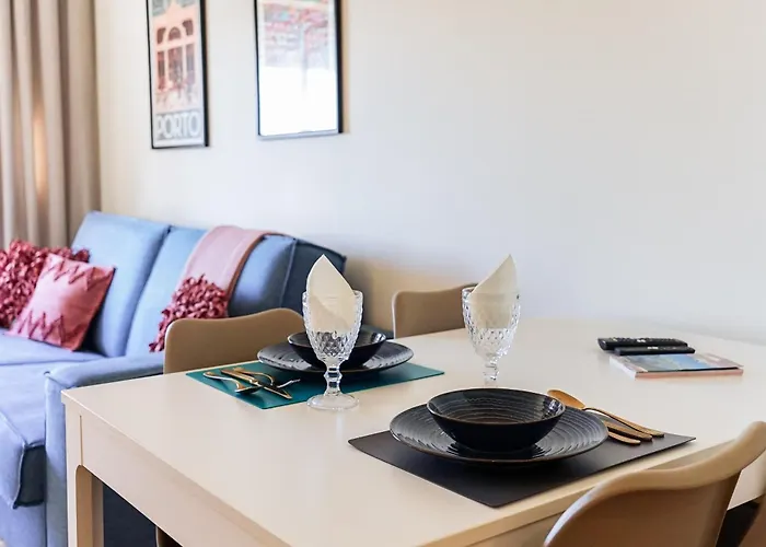 Haims By Checkloc Homes OOporto