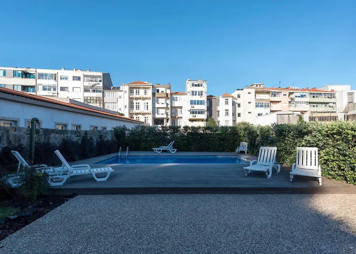 Exotic Flat With Shared Pool & Garden Apartment Porto