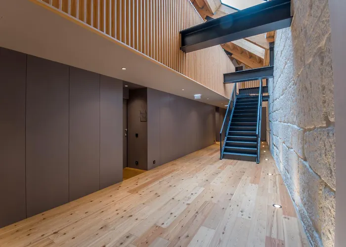 Oporto Diamond Luxe & Terrace Apartment