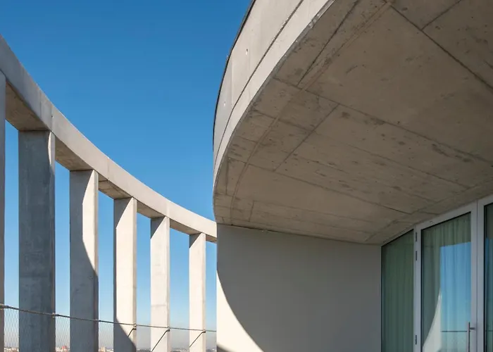 Micampus Porto Tower Student Residence